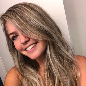 Meet your Posher, Kaycee